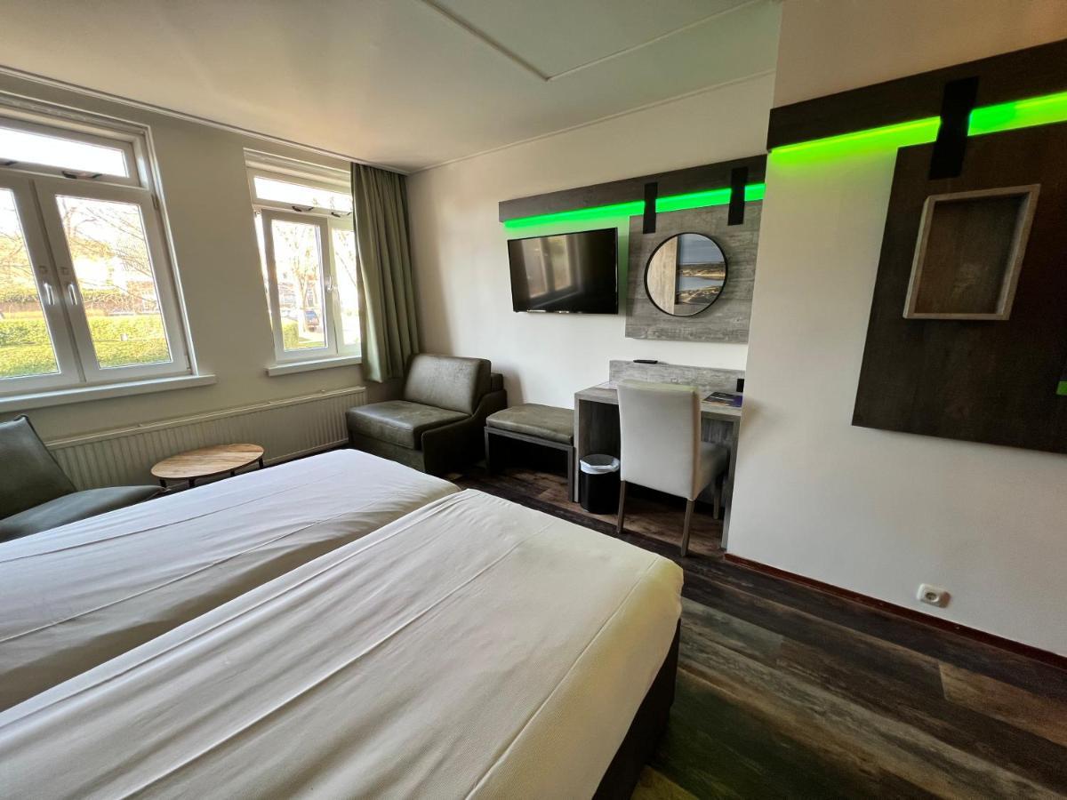 Hotel Nap West-Terschelling Exterior photo